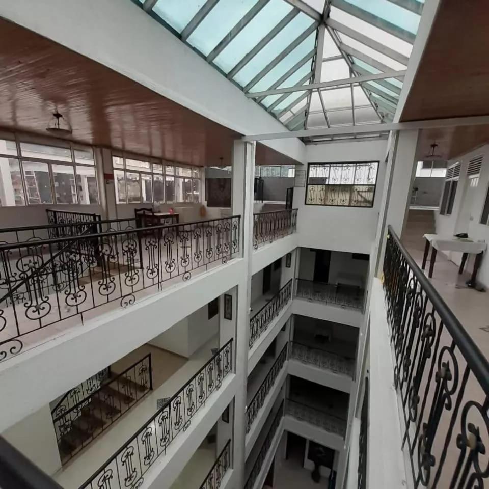 Hotel Davinci Calarca Luaran gambar