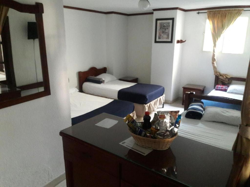 Hotel Davinci Calarca Luaran gambar